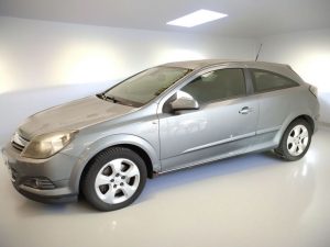 ASTRA COUPE GTC 1.9 CDTI 120 BERTONE 3P
