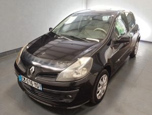 CLIO III 1.5 DCI 85 PRIVILEGE 5P