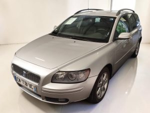 V50 1.6 D 110 SUMMUM 5P